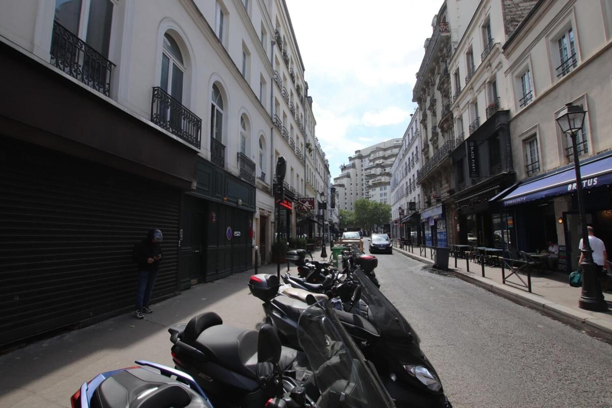 Montparnasse - La Gaite 1Bdr - B'Your Home Париж Экстерьер фото